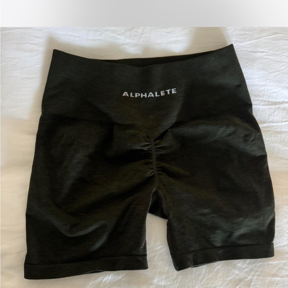 Alphalete amplify dark green